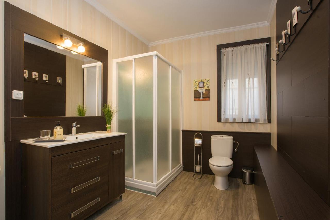 Apartamentos Turisticos Avila La Catedral Екстериор снимка